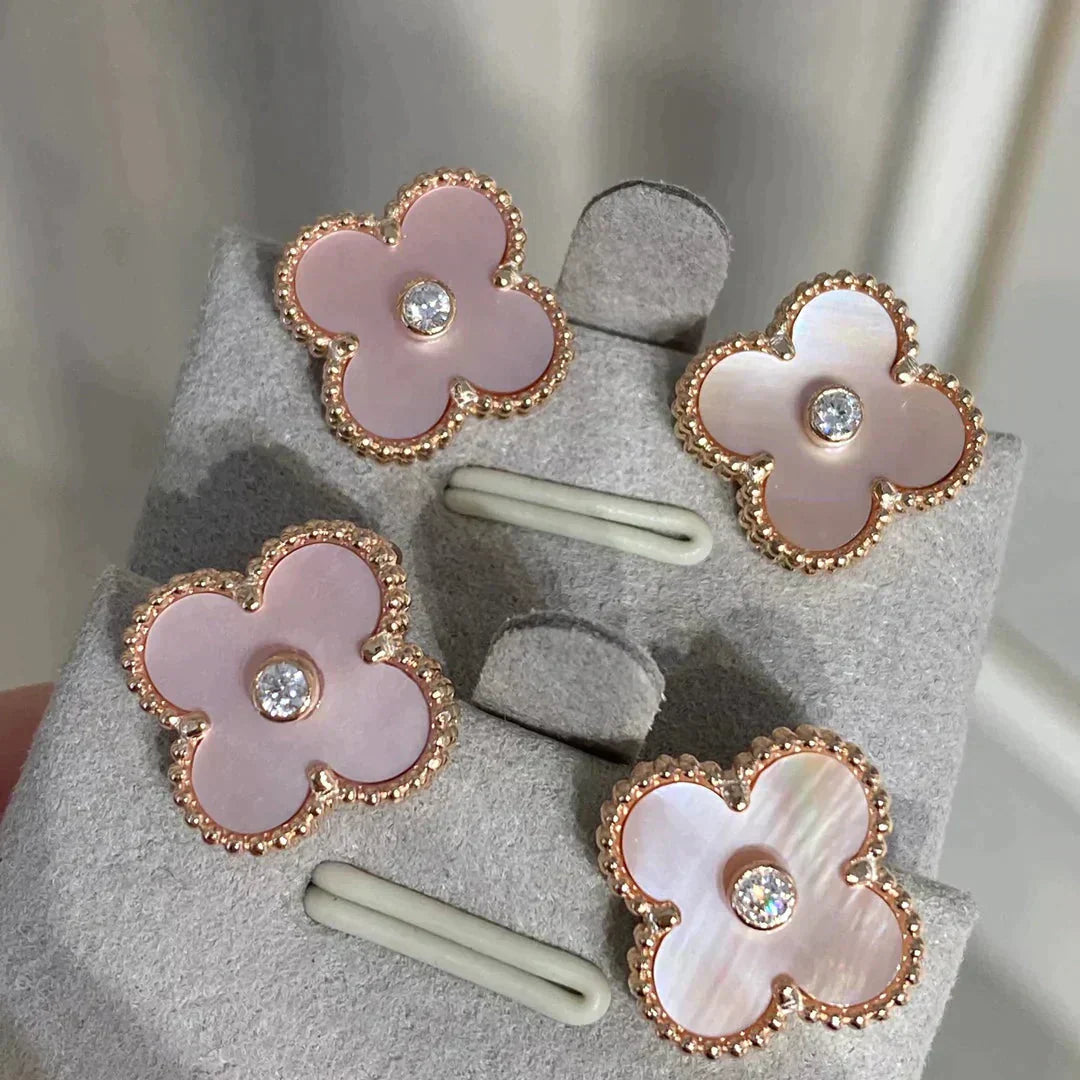 ˇGilded EraˇCLOVER MEDIUM 1 MOTIFS PINK MOP DIAMOND EARRINGS