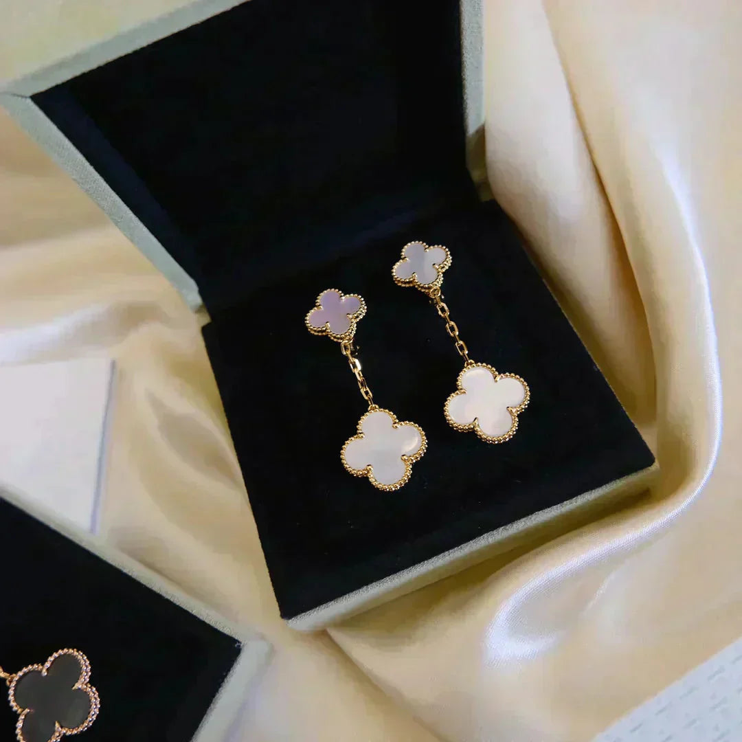 ˇGilded EraˇCLOVER 2 MOTIF WHITE MOP EARRINGS