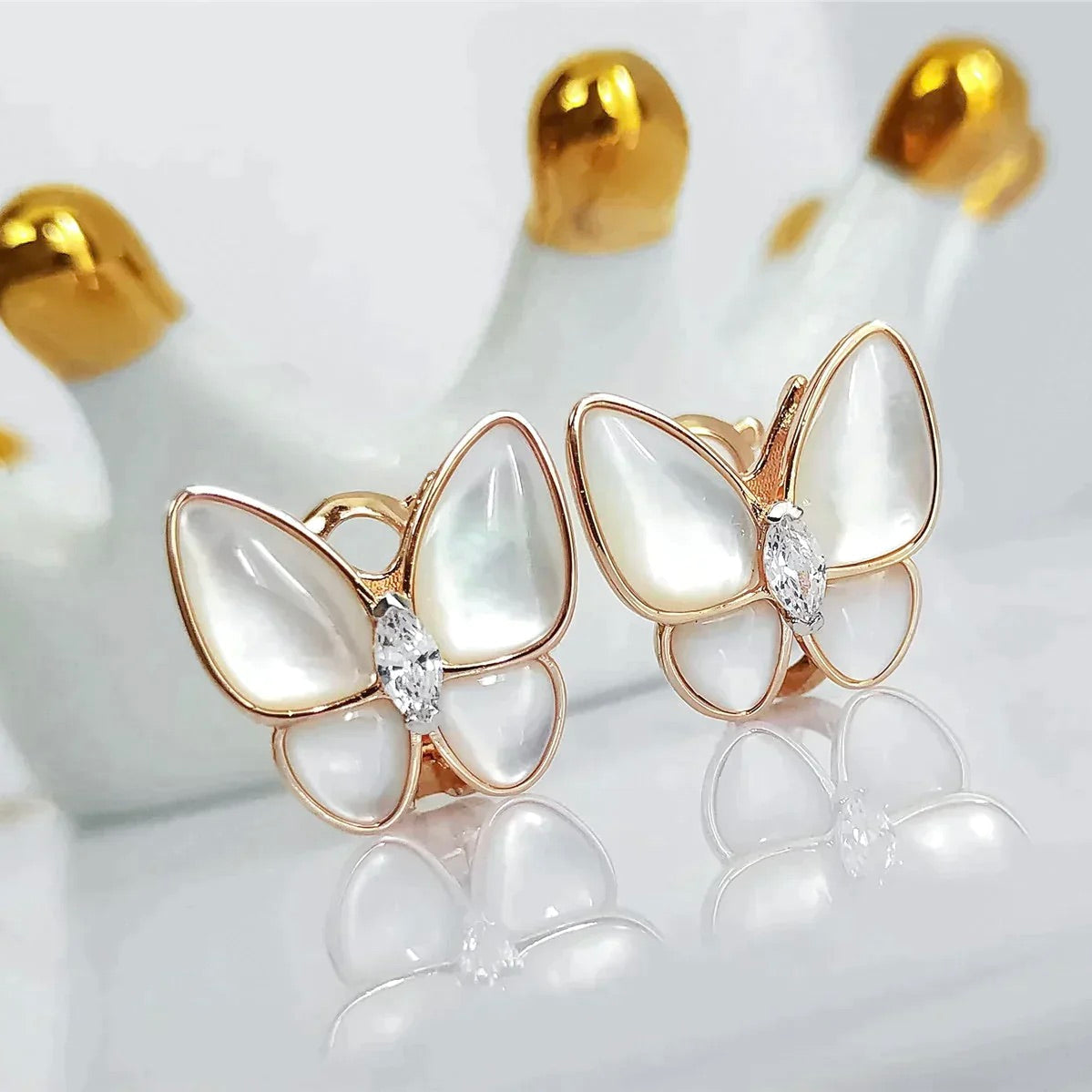 ˇGilded EraˇBUTTERFLY MOP DIAMOND EARRINGS