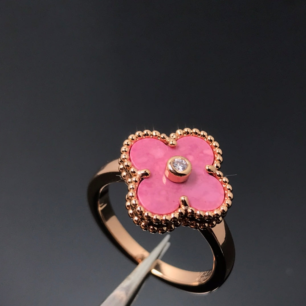 ˇGilded EraˇCLOVER RHODONITE ROSE GOLD RING