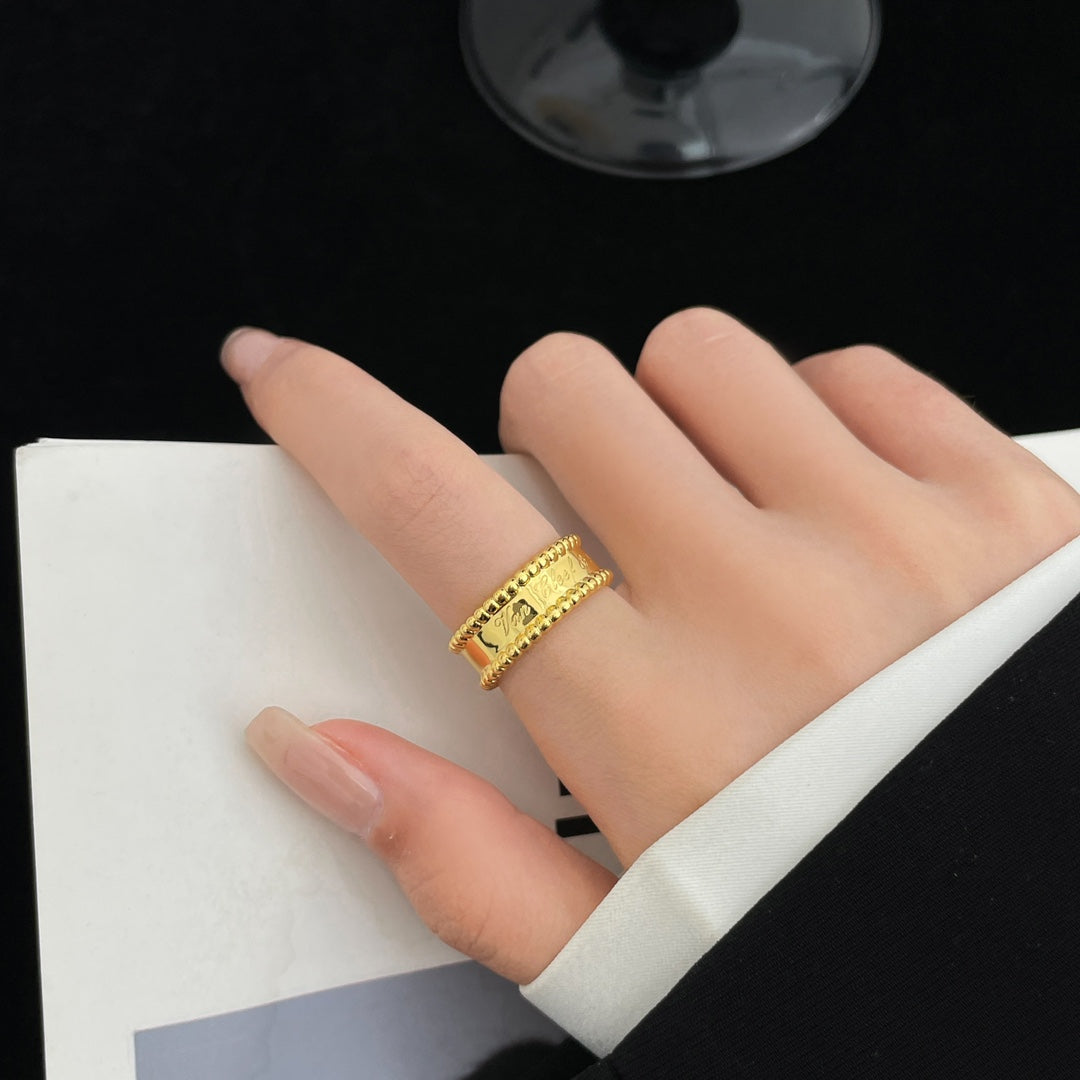 ˇGilded EraˇPERLEE SIGNATURE RING
