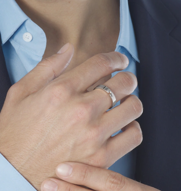 ˇGilded EraˇALLIANCE LIENS VIDENCE 4MM RING