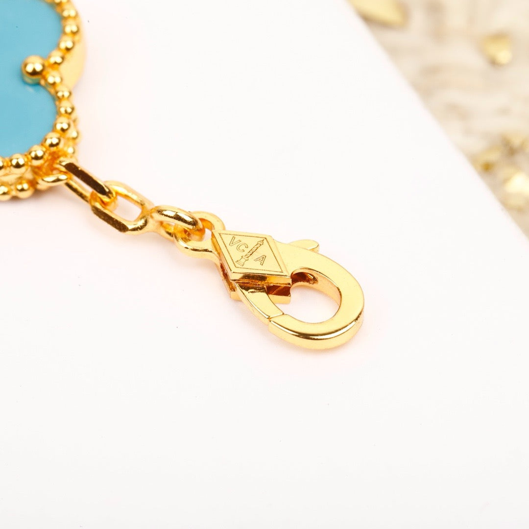ˇGilded EraˇCLOVER 5 MOTIF TURQUOISE DIAMOND GOLD BRACELET