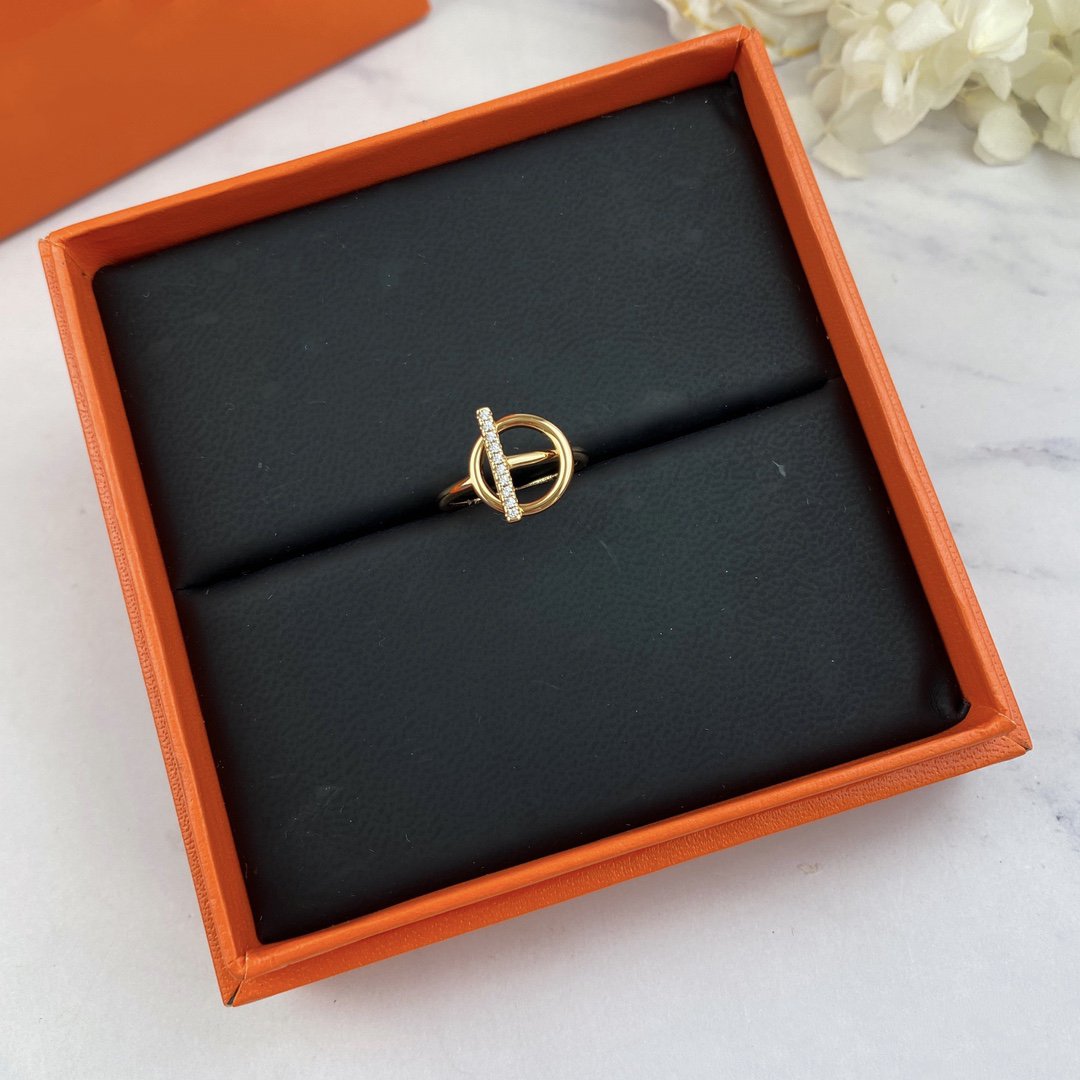 ˇGilded EraˇECHAPPEE RING DIAMOND