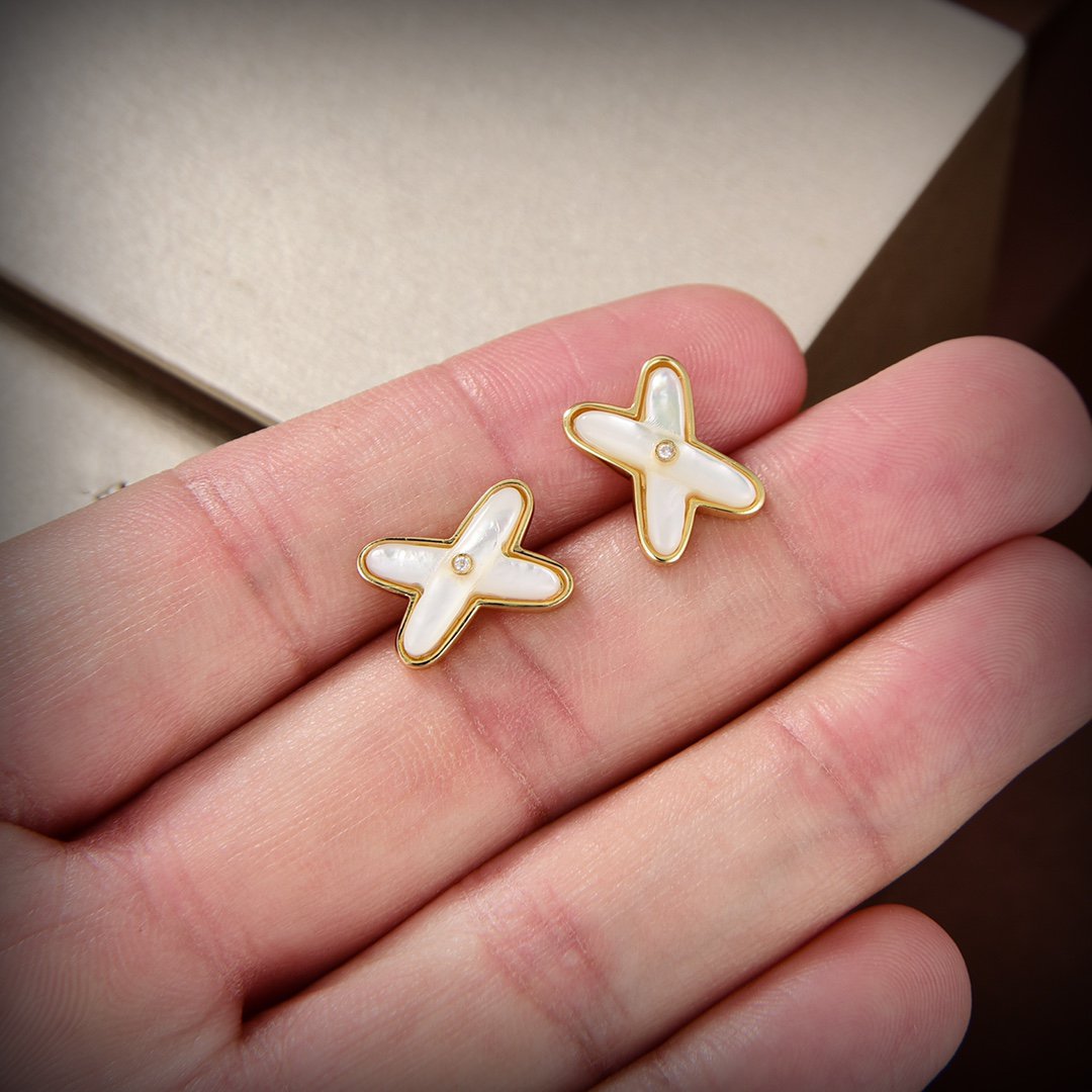 ˇGilded EraˇJEUX DE WHITE MOP GOLD DIAMOND EARRINGS