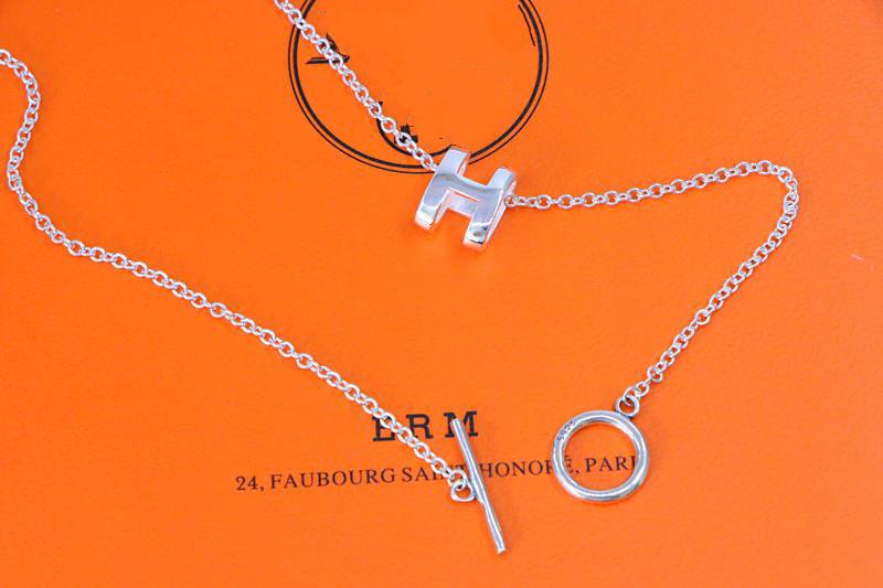 ˇGilded EraˇHM NECKLACE H LETTER OVAL SERIES