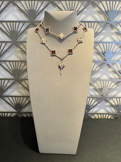 ˇGilded EraˇCLOVER 20 MOTIFS LASER CARNELIAN NECKLACE