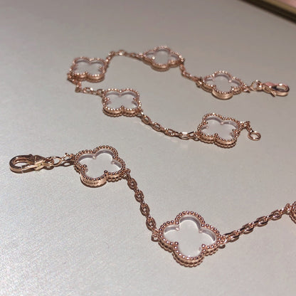 ˇGilded EraˇCLOVER 5 MOTIF ROCK CRYSTAL PINK GOLD BRACELET