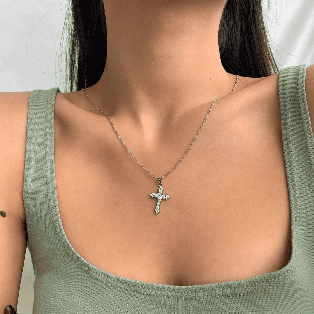 [STREET]Delicate Cross Shape Necklace