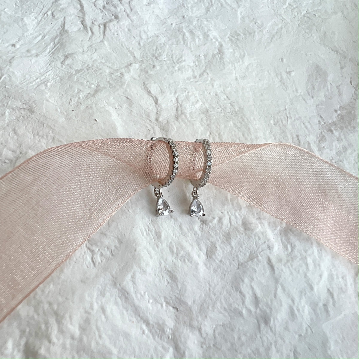 [STREET]Luxurious Geometric Drop Earrings