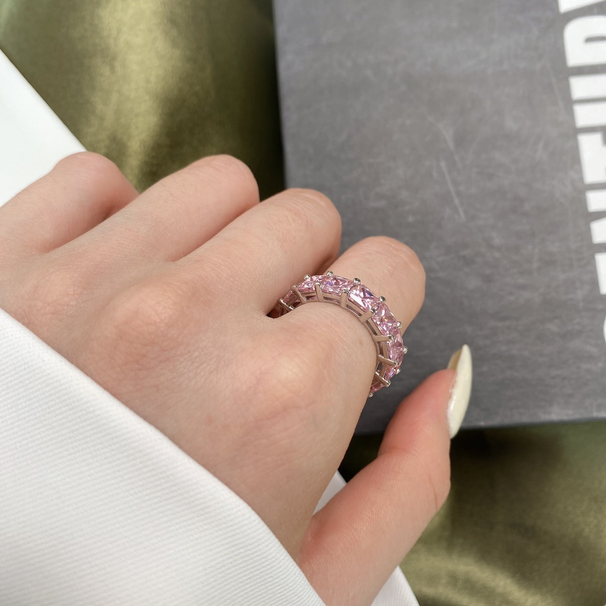 [STREET]Elegant Princess Cut Tennis Ring