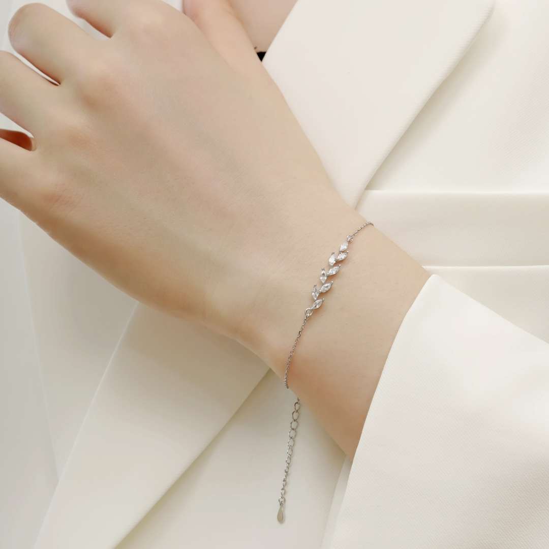 [STREET] Elegantes Armband in Form von Weizenblättern