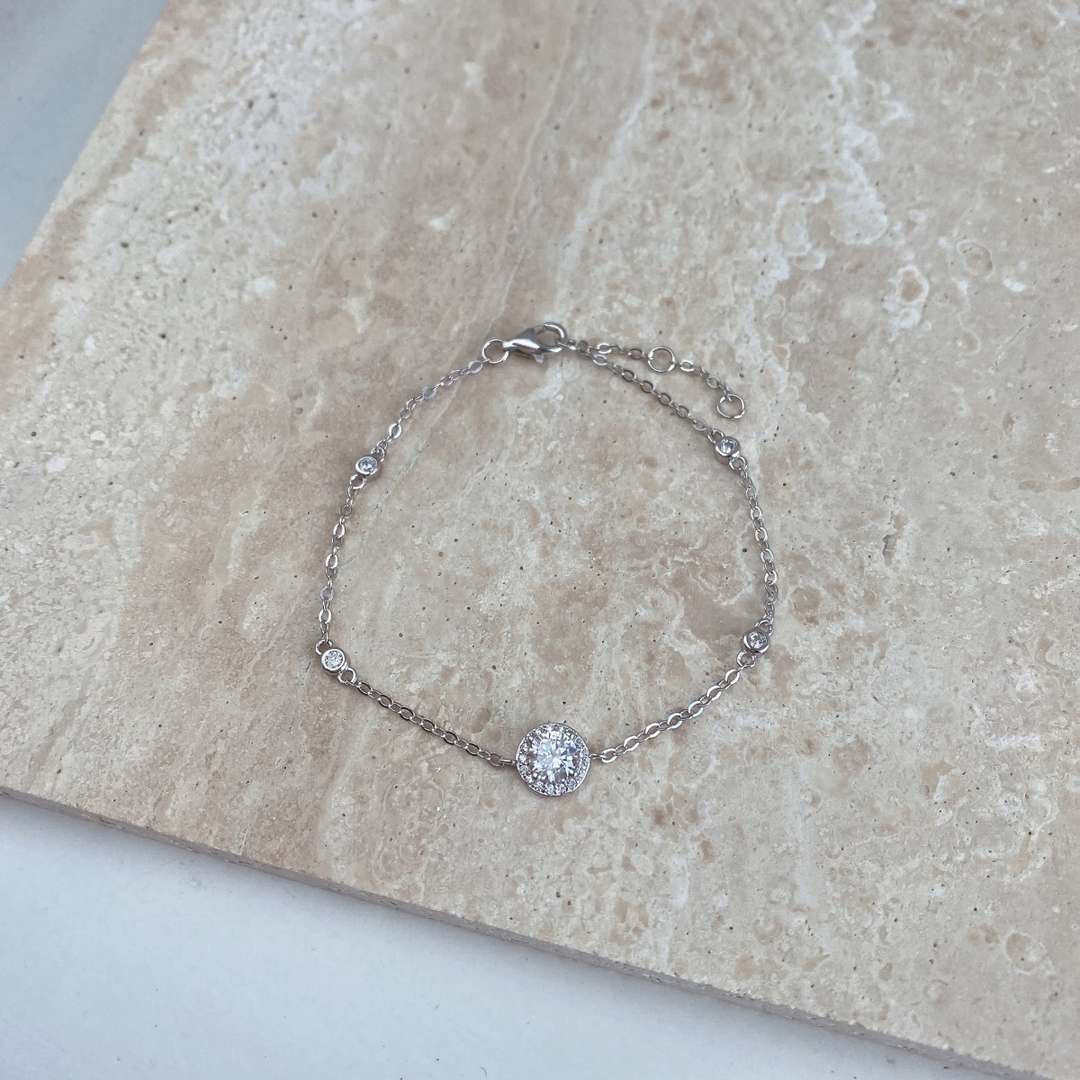 [STREET]Dazzling Round Cut Shape Bracelet