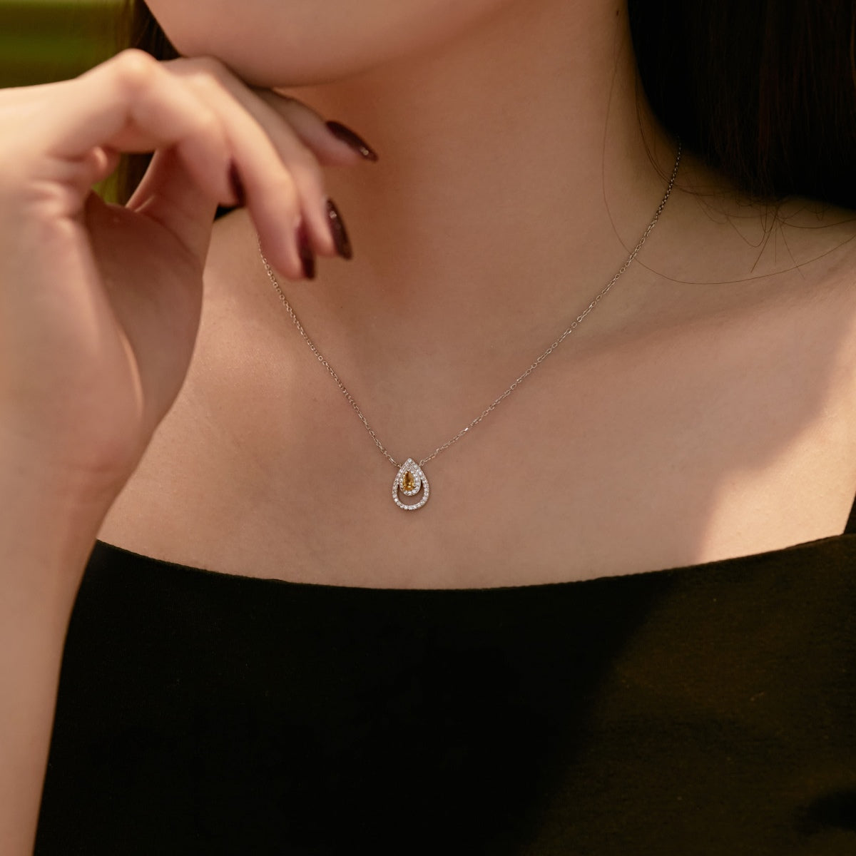 [STREET]Sparkling Pear Cut Necklace