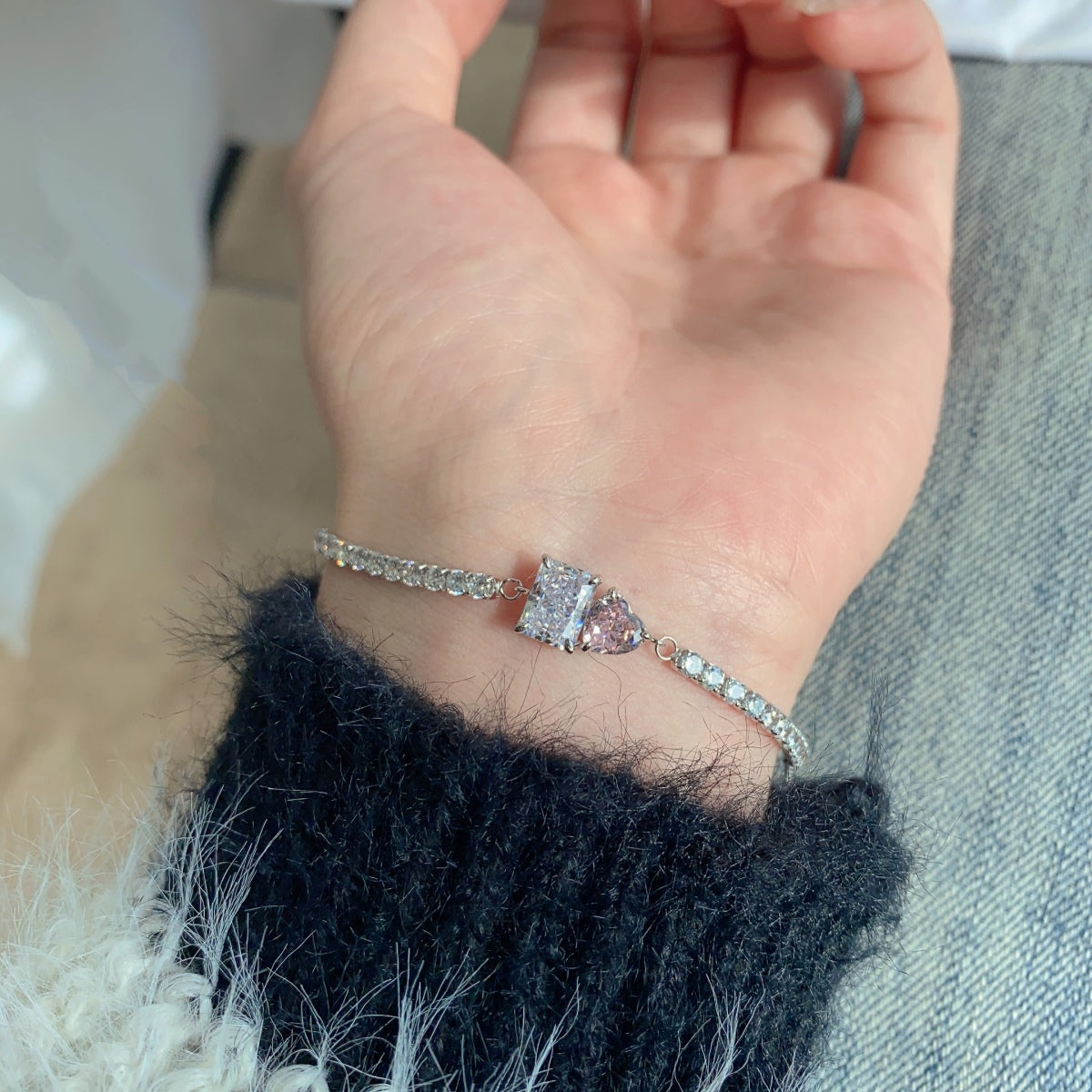 [STREET]Dazzling Unique Multi Shape Lover Bracelet