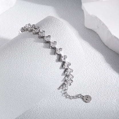 [STREET]Ornate Princess Cut Daily Bracelet