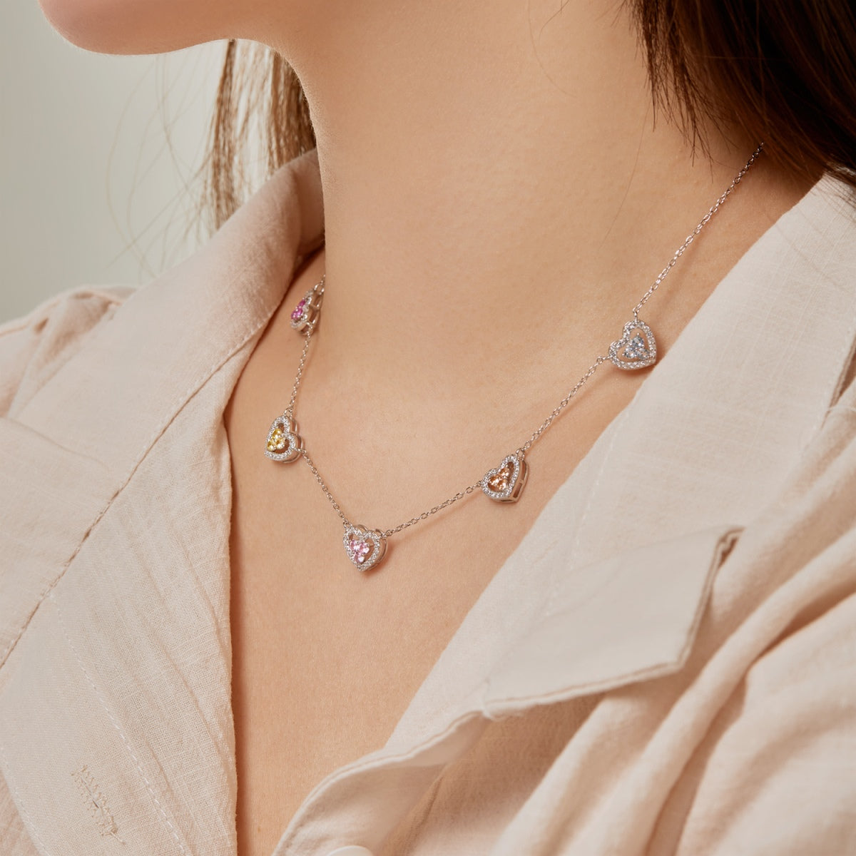 [STREET]Sparkling Five Heart Necklace
