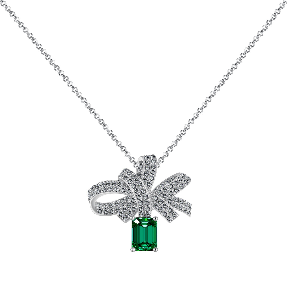 [STREET]Luxurious Flower Shape Emerald Cut Necklace