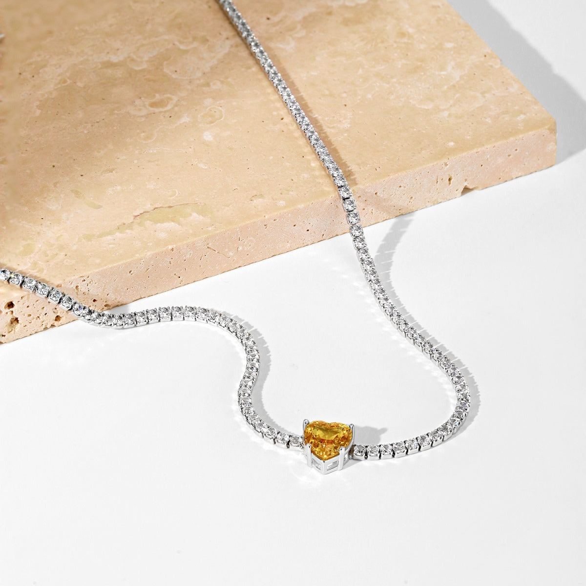 [STREET]Sparkling Tennis Heart Cut Necklace