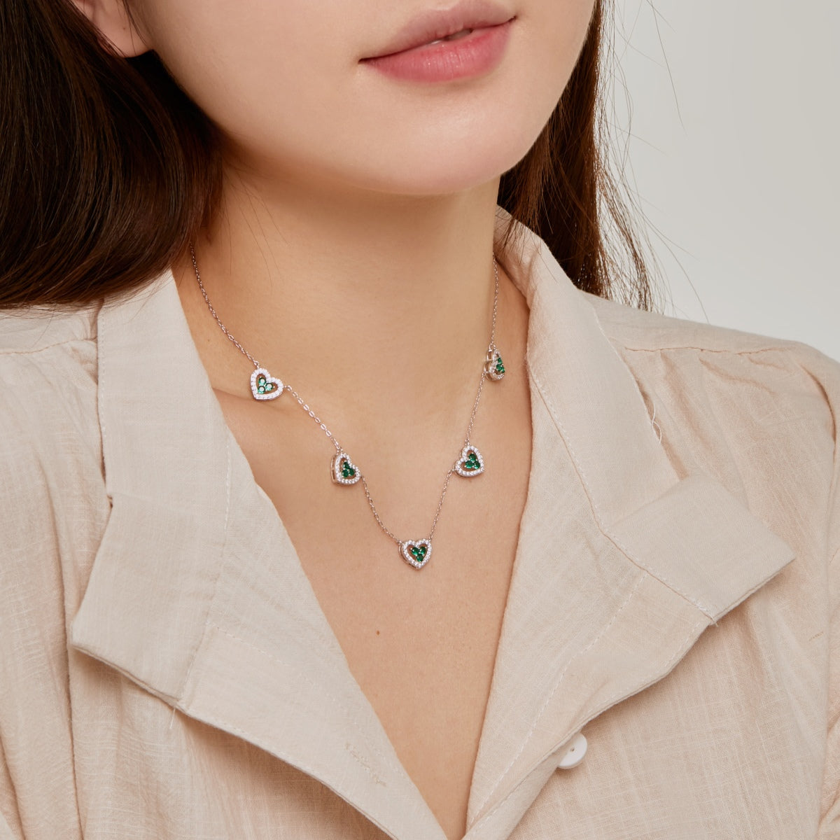 [STREET]Sparkling Five Heart Necklace