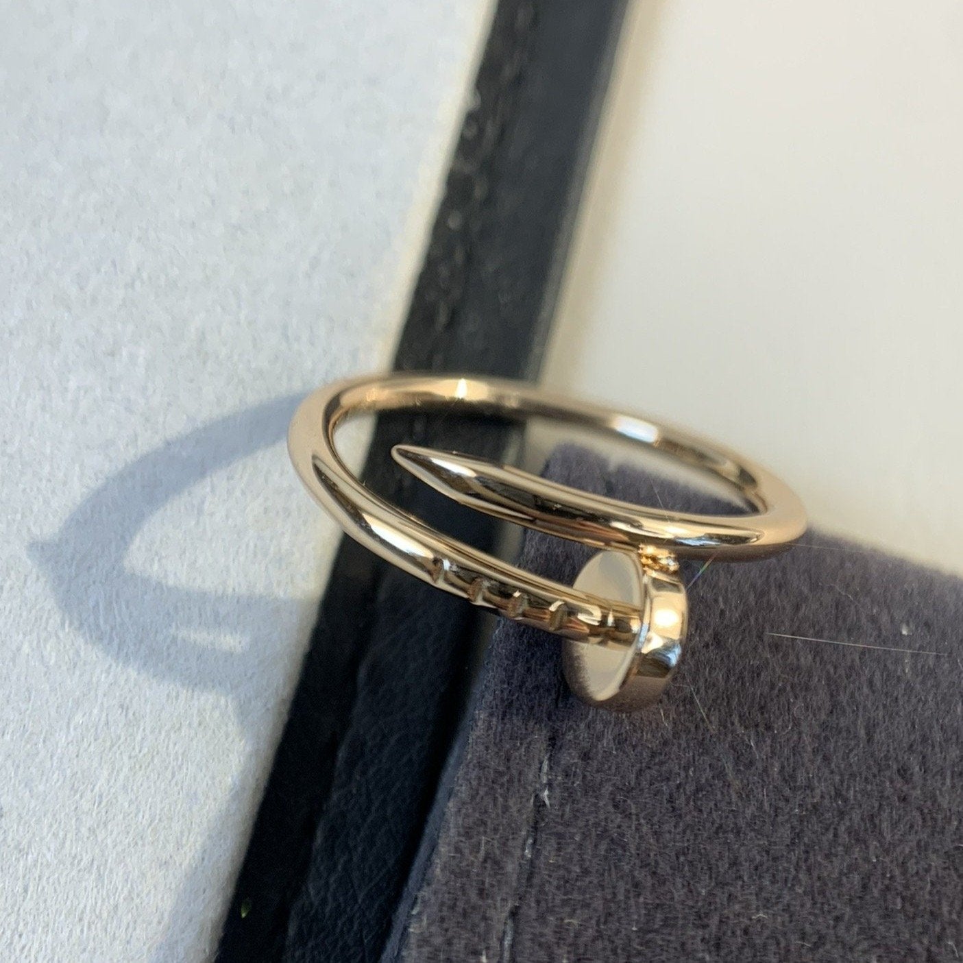 ˇGilded EraˇJUSTE RING 1.8MM NO DIAMOND