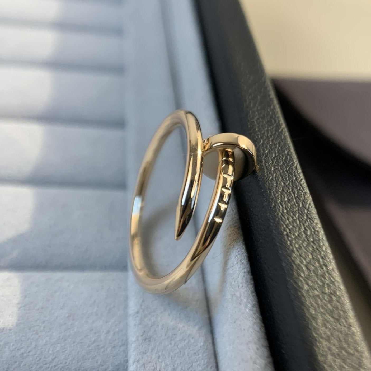 ˇGilded EraˇJUSTE RING 1.8MM NO DIAMOND
