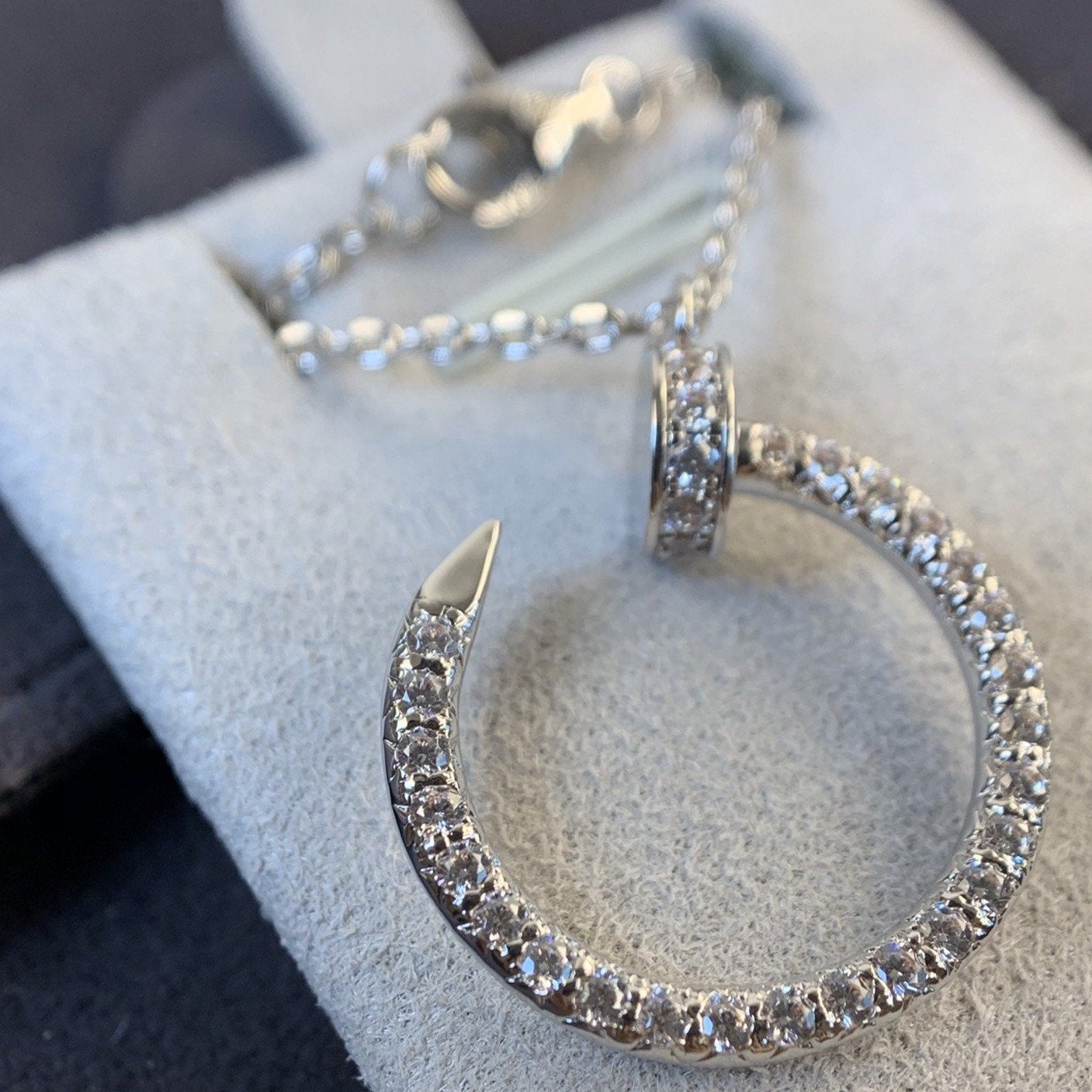 ˇGilded EraˇJUSTE NECKLACE SILVER DIAMONDS
