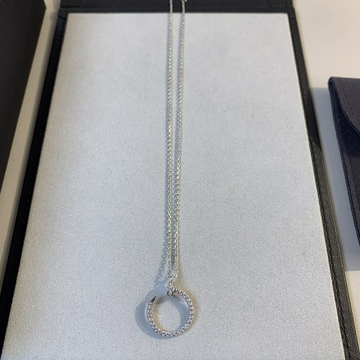 ˇGilded EraˇJUSTE NECKLACE SILVER DIAMONDS