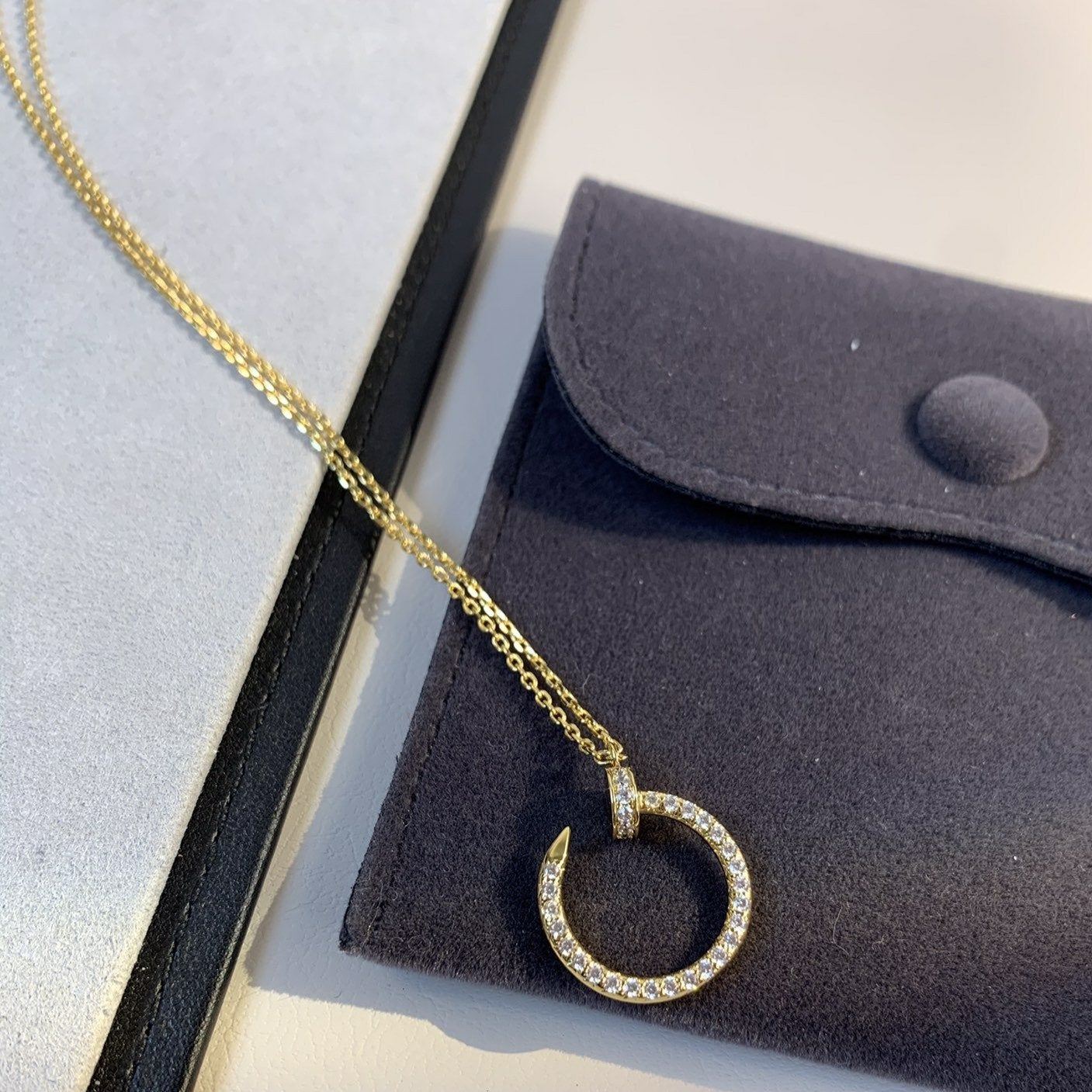 ˇGilded EraˇJUSTE NECKLACE GOLD DIAMONDS