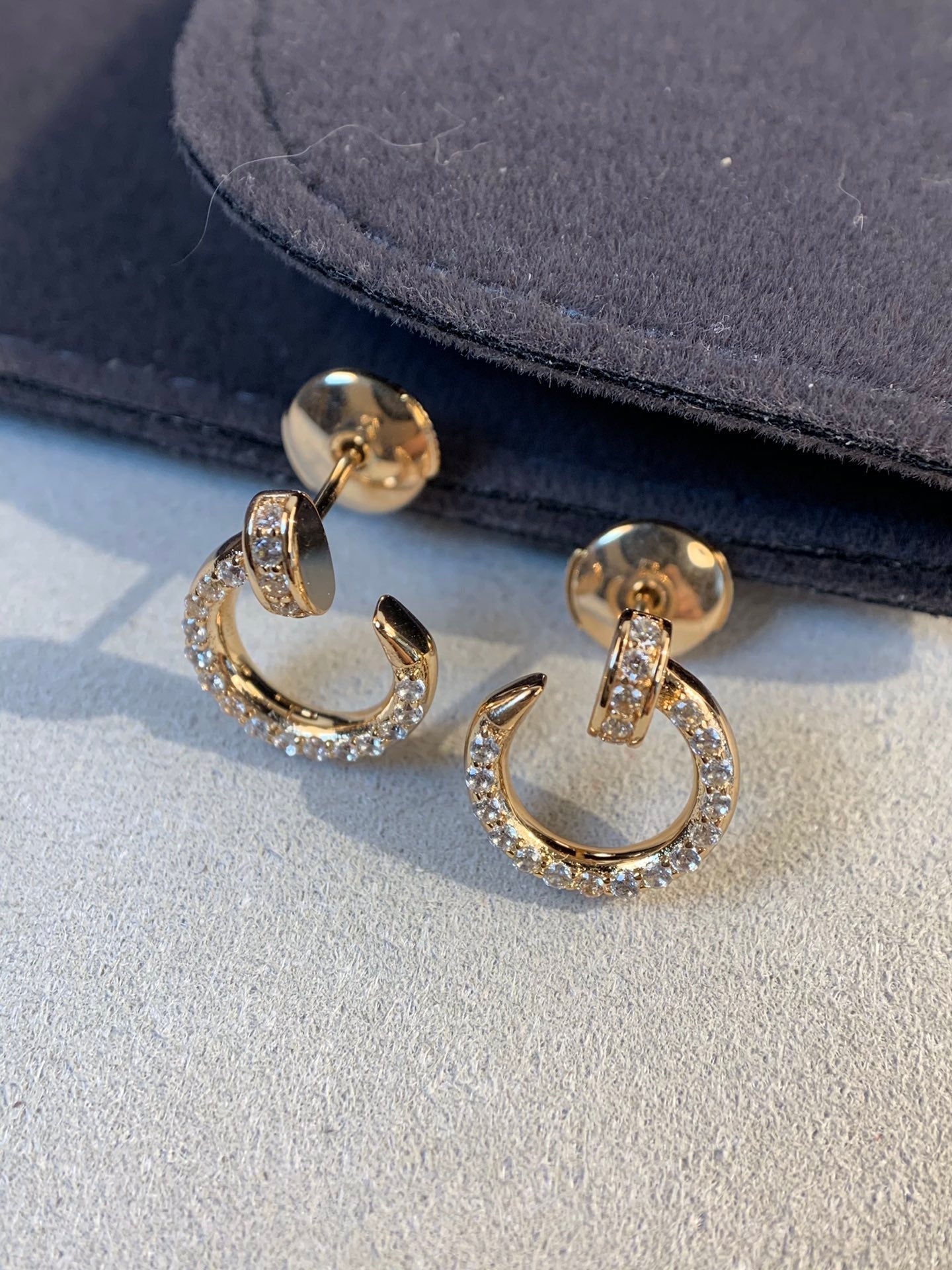 ˇGilded EraˇJUSTE EARRINGS GOLD DIAMONDS