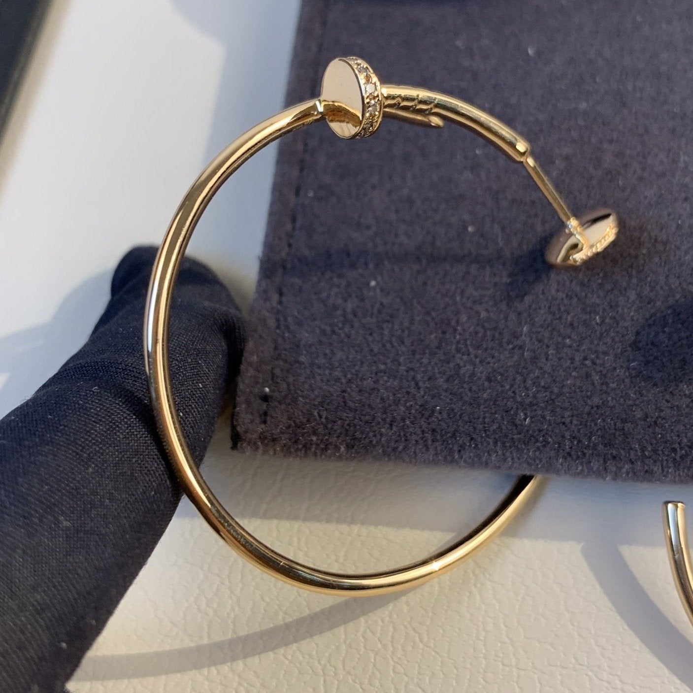 ˇGilded EraˇJUSTE EARRINGS GOLD DIAMONDS 1.8MM