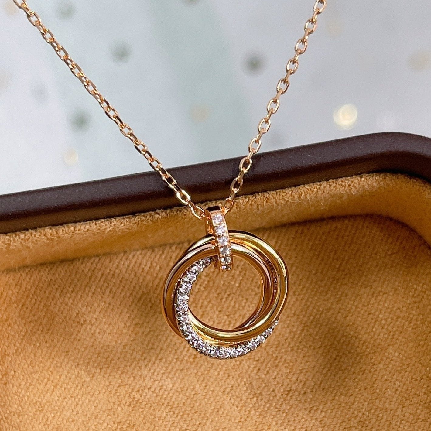 ˇGilded EraˇTRINITY NECKLACE SILVER GOLD PINK GOLD DIAMONDS