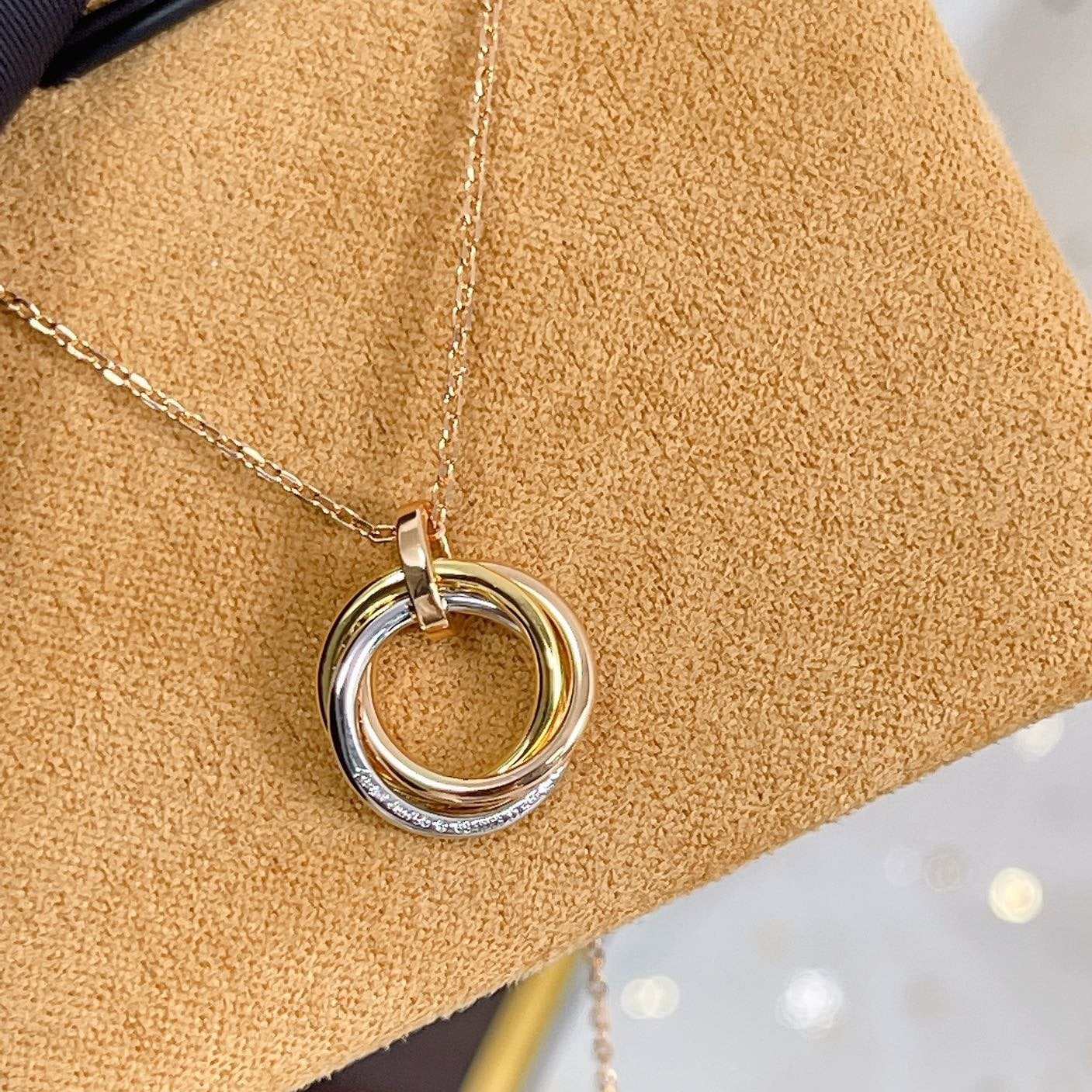 ˇGilded EraˇTRINITY NECKLACE SILVER GOLD PINK GOLD DIAMONDS