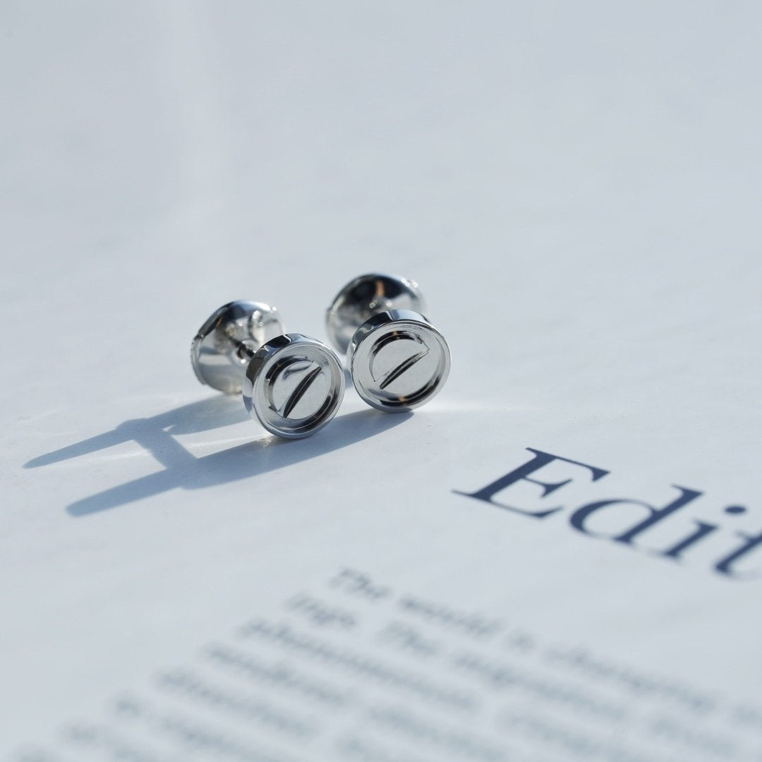 ˇGilded EraˇLOVE EARRINGS SILVER 10MM