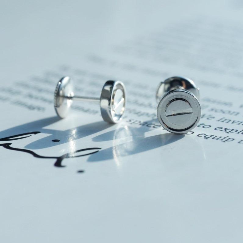 ˇGilded EraˇLOVE EARRINGS SILVER 10MM