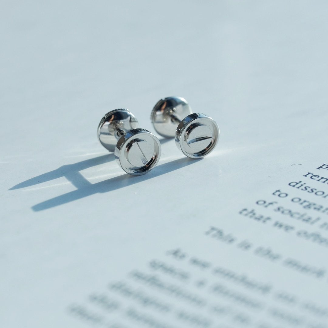 ˇGilded EraˇLOVE EARRINGS SILVER 10MM
