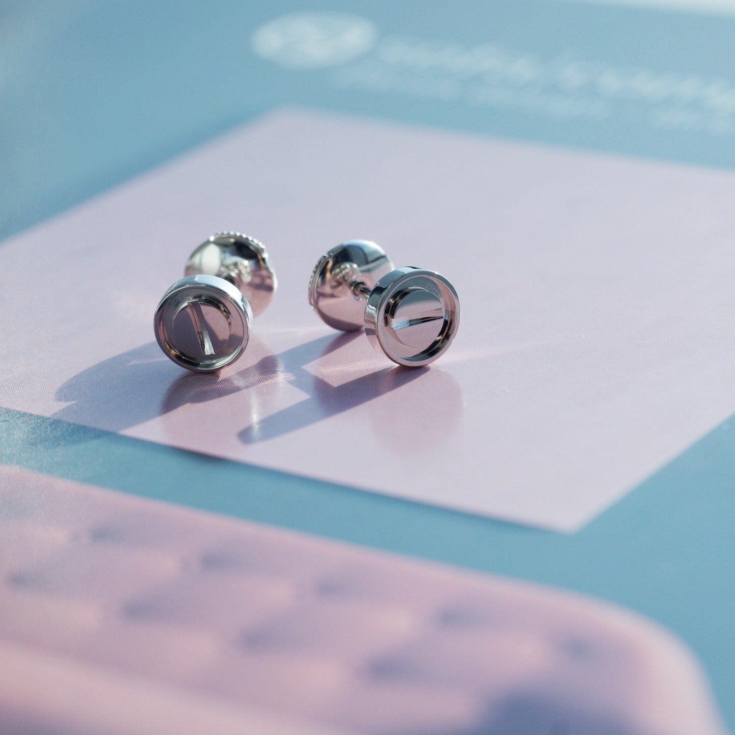 ˇGilded EraˇLOVE EARRINGS SILVER 10MM