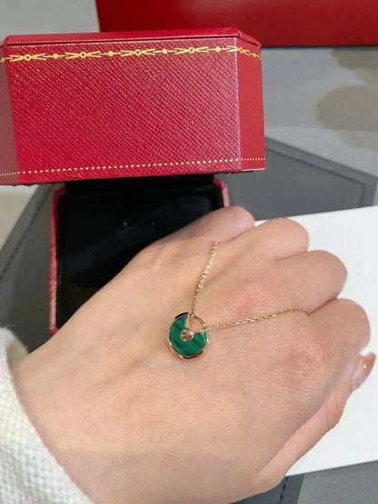 ˇGilded EraˇAMULETTE ROSE GOLD MALACHITE NECKLACE
