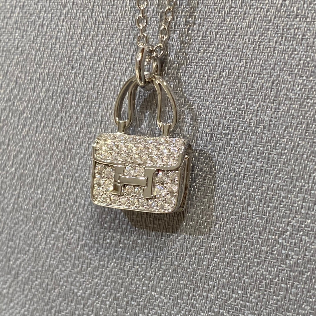 ˇGilded EraˇCONSTANCE PEDANT DIAMOND NECKLACE