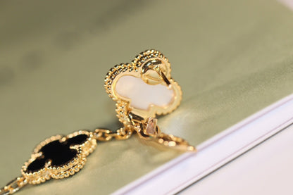 ˇGilded EraˇCLOVER EARRINGS GOLD ONYX MOP 3 MOTIF