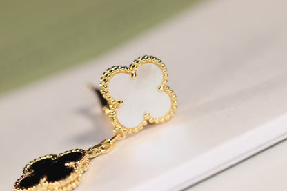 ˇGilded EraˇCLOVER EARRINGS GOLD ONYX MOP 3 MOTIF