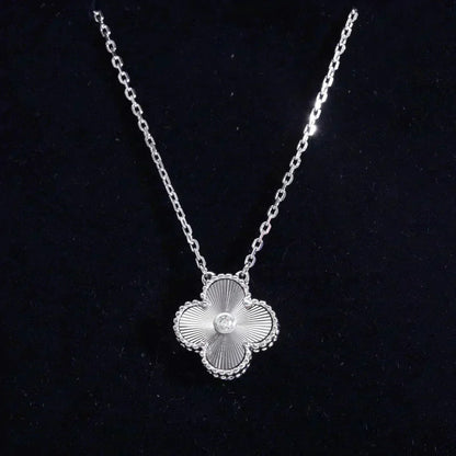 ˇGilded EraˇCLOVER  15MM DIAMOND LASER NECKLACE SILVER
