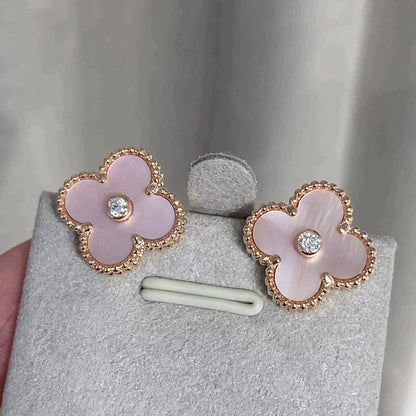 ˇGilded EraˇCLOVER MEDIUM 1 MOTIFS  PINK MOP DIAMOND EARRINGS