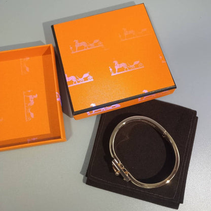 ˇGilded EraˇH YELLOW BRACELET