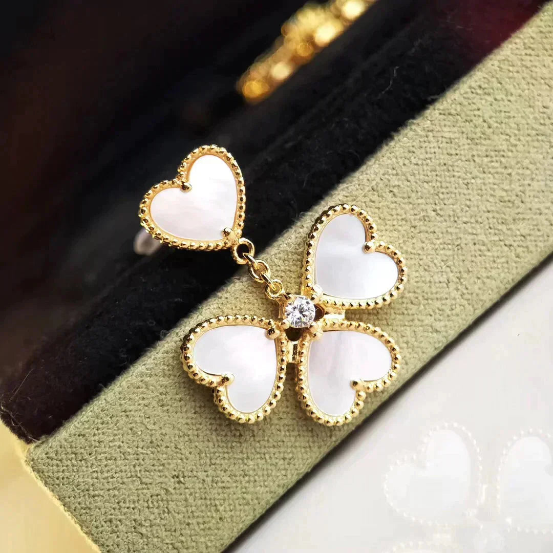 ˇGilded EraˇCLOVER SWEET WHITE MOP EARRINGS