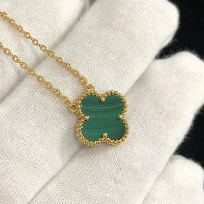 ˇGilded EraˇCLOVER 15MM MALACHITE SINGLE FLOWER  NECKLACE