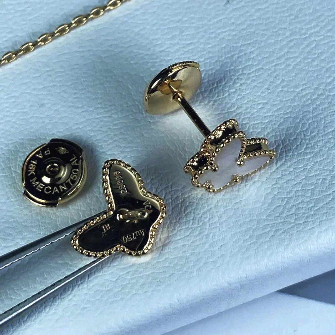 ˇGilded EraˇSWEET BUTTERFLY MOP EARSTUDS