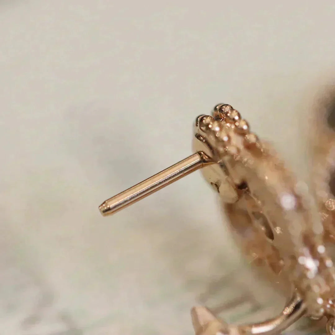 ˇGilded EraˇCLOVER MEDIUM 1 MOTIFS FUll DIAMOND EARRINGS