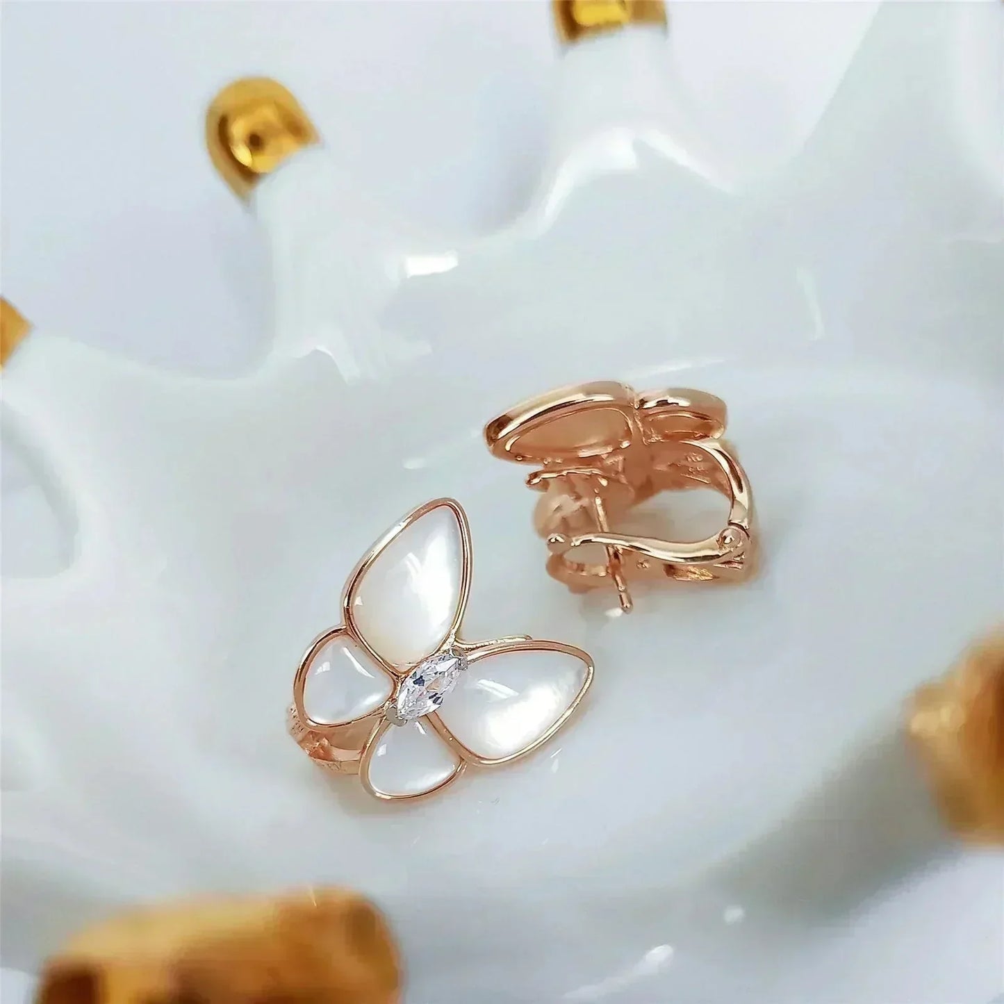 ˇGilded EraˇBUTTERFLY MOP DIAMOND EARRINGS
