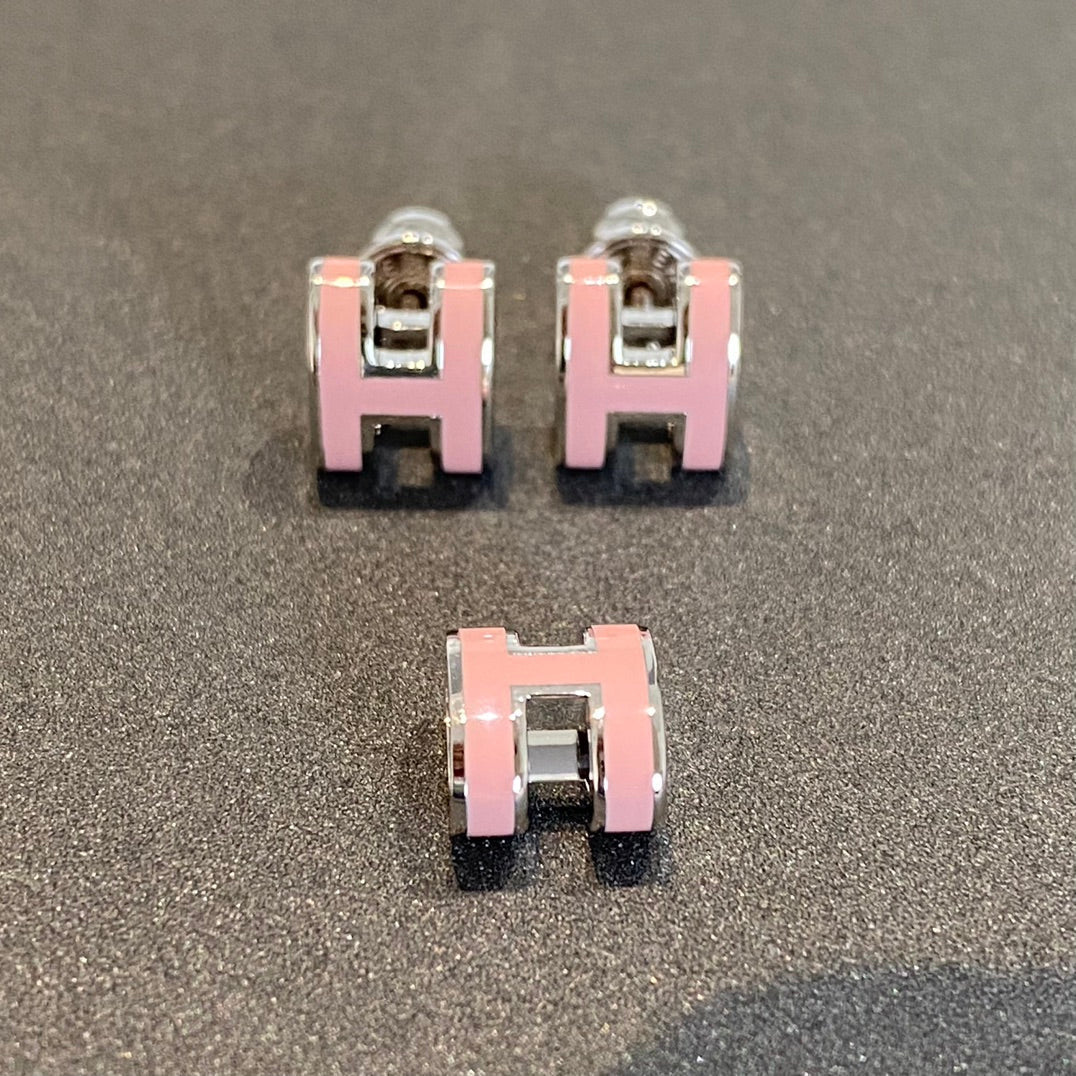 ˇGilded EraˇMINI POP H SILVER EARRINGS PINK